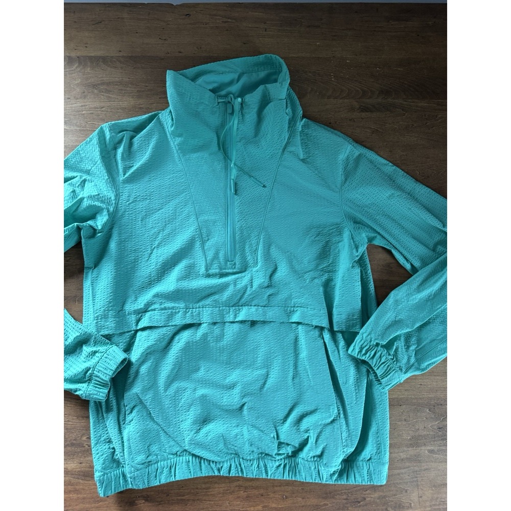 LULULEMON Pack Light Half Zip Pullover Seersucker Seafoam Green Jacket Size 8